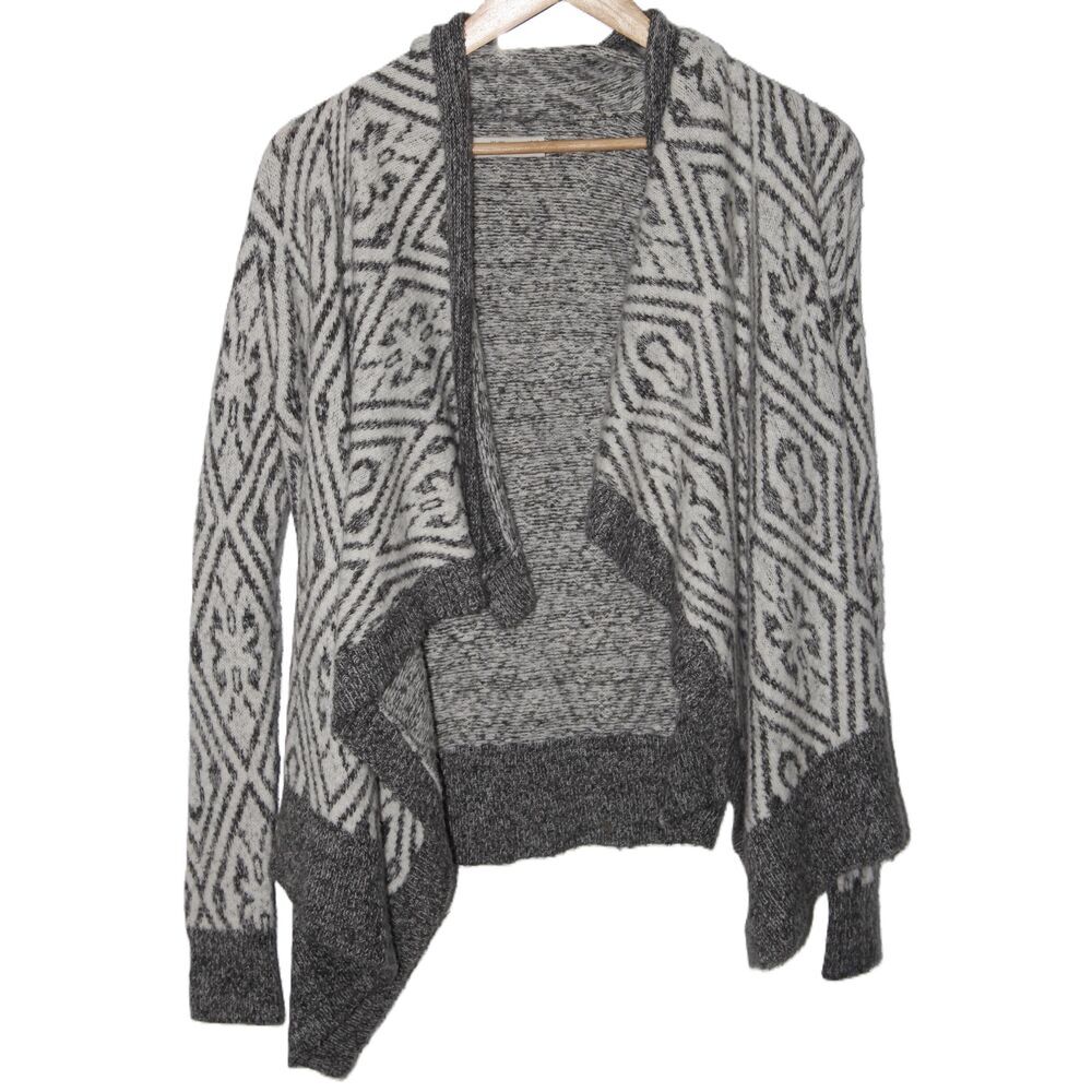 Womens Abercrombie & Fitch Gray White Knit Patterned Cardigan Sweater Size XS/S